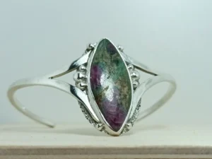 Alternative angled view of the Still Growing contemporary sterling silver bracelet.